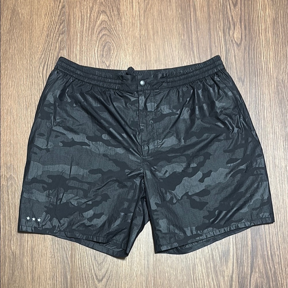 John Varvatos Star USA Jackson Performance Shorts Black Camo Large